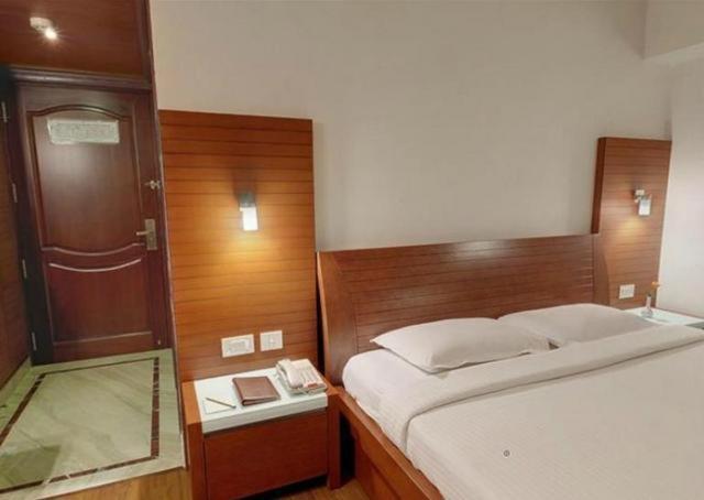 Parijatha Gateway Hotel Bangalore Bilik gambar